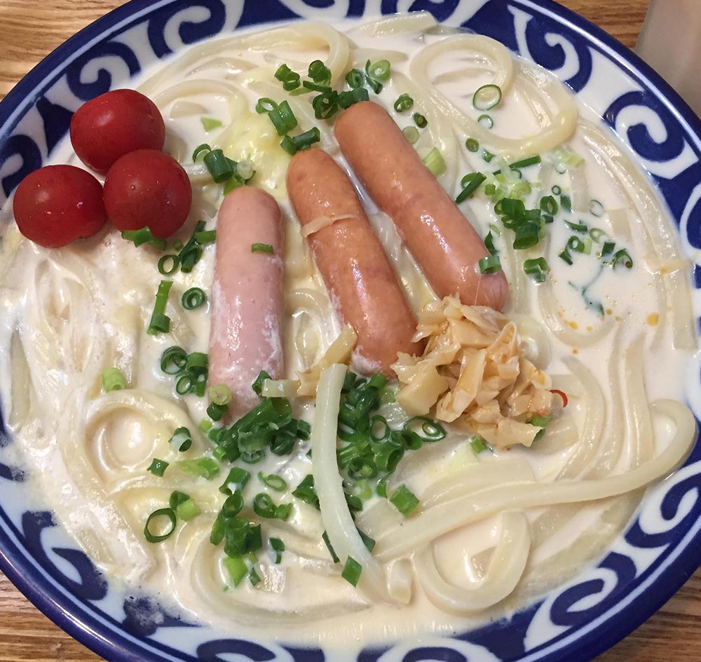 ツルっとおいしい、ミルクうどん